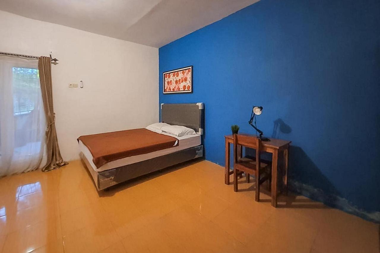 Syafa Homestay Syariah Mitra Reddoorz Tuban  Exteriér fotografie